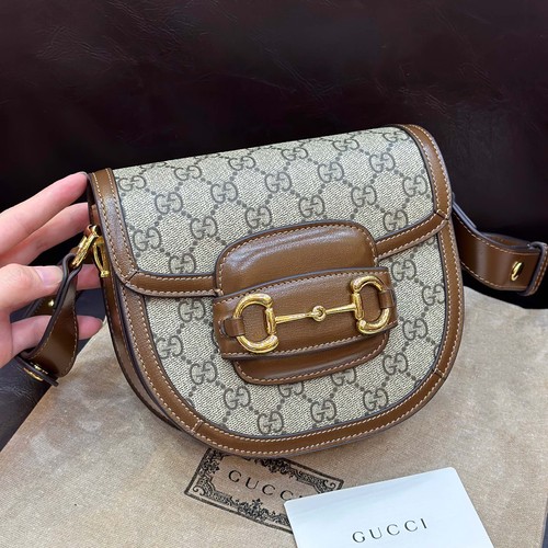 グッチ ショルダーバッグ