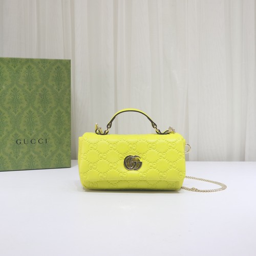 グッチ ショルダーバッグ