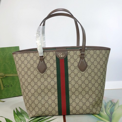 グッチ ショルダーバッグ