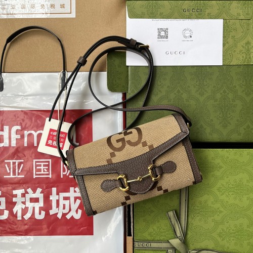 グッチ ショルダーバッグ