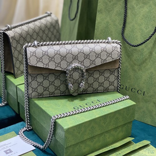グッチ ショルダーバッグ