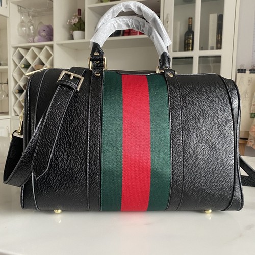 グッチ ショルダーバッグ