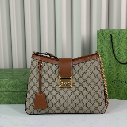 グッチ ショルダーバッグ