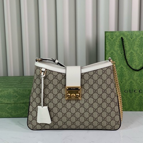 グッチ ショルダーバッグ
