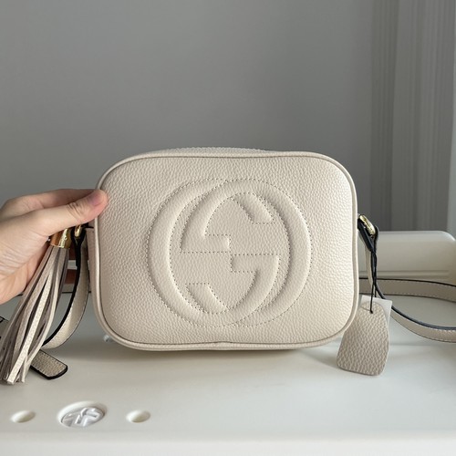 グッチ ショルダーバッグ