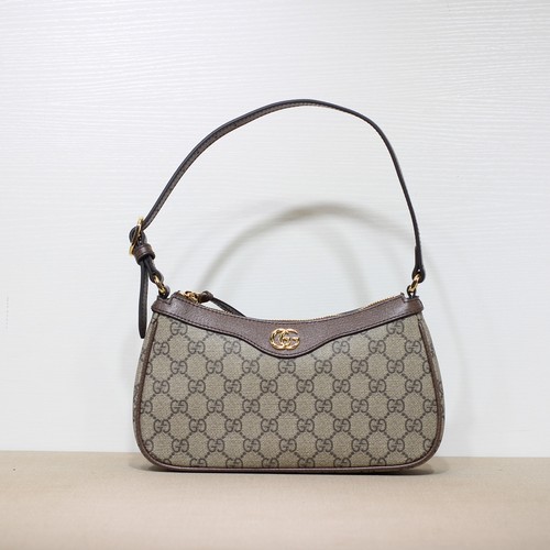 グッチ ショルダーバッグ