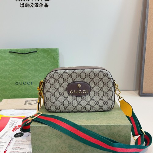 グッチ ショルダーバッグ