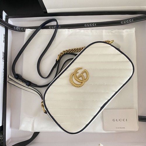 グッチ ショルダーバッグ