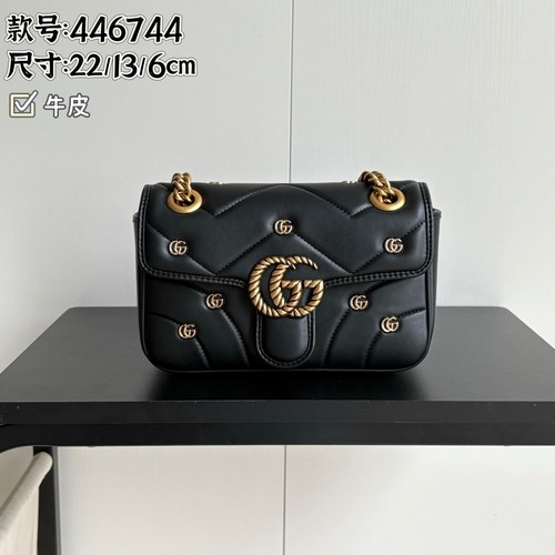 グッチ ショルダーバッグ