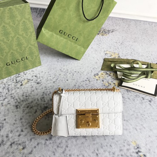 グッチ ショルダーバッグ