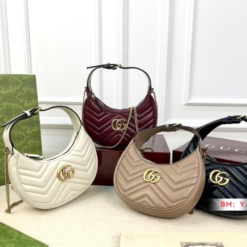 グッチ ショルダーバッグ