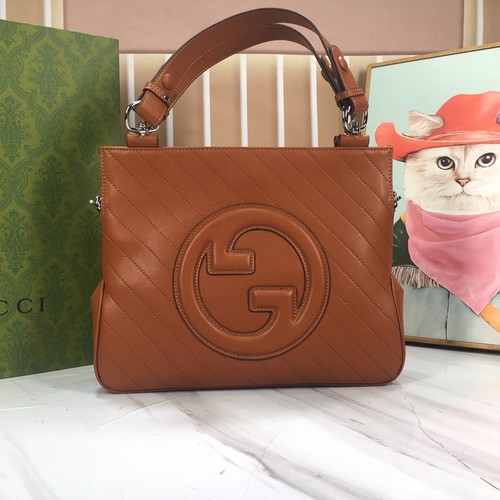 グッチ ショルダーバッグ
