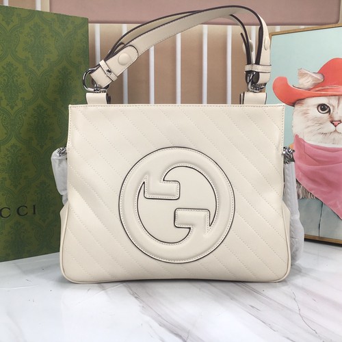 グッチ ショルダーバッグ
