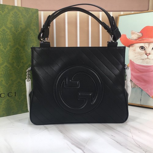 グッチ ショルダーバッグ