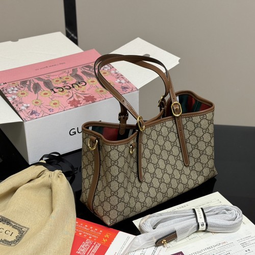 グッチ ショルダーバッグ