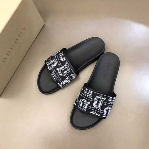 バーバリー ス 靴