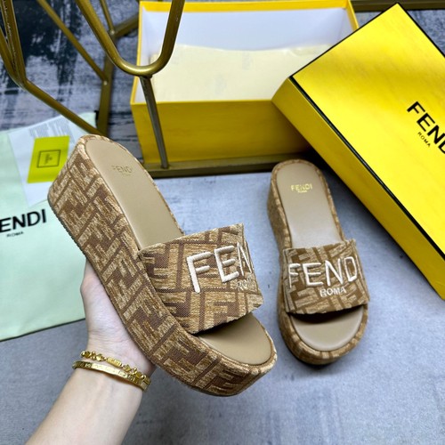 フェンディ 靴