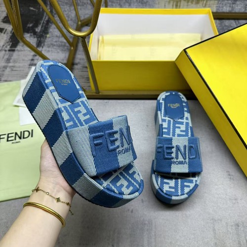 フェンディ 靴