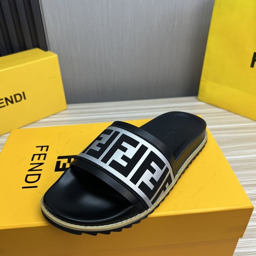 フェンディ 靴