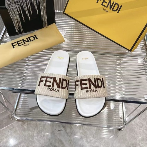 フェンディ 靴