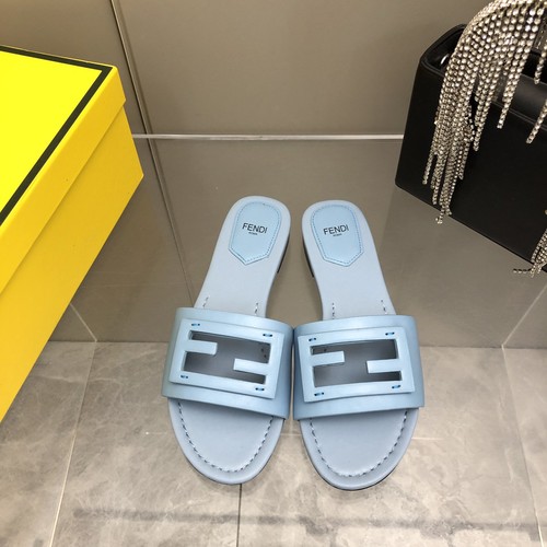 フェンディ 靴