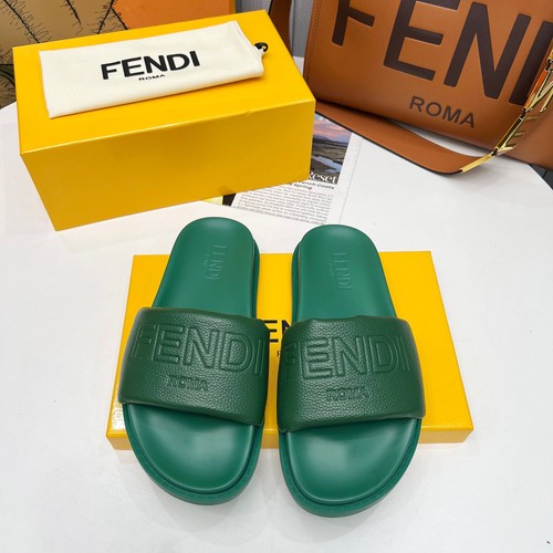 フェンディ 靴