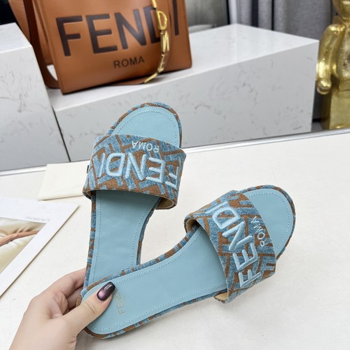 フェンディ 靴