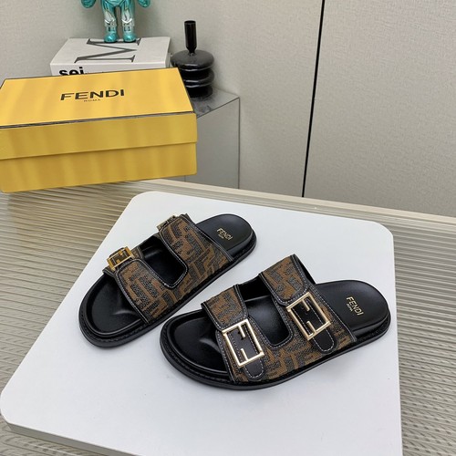 フェンディ 靴