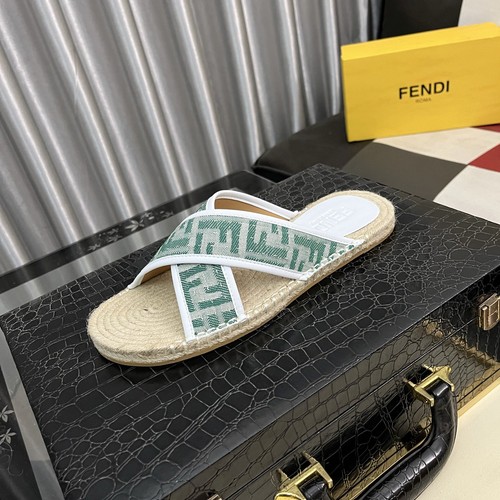 フェンディ 靴