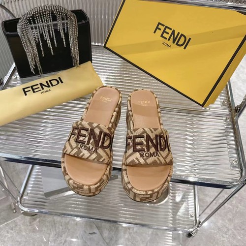 フェンディ 靴