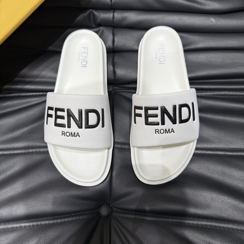 フェンディ 靴