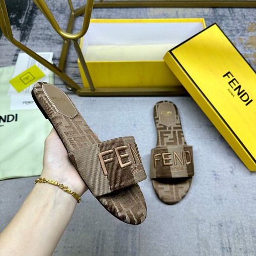 フェンディ 靴