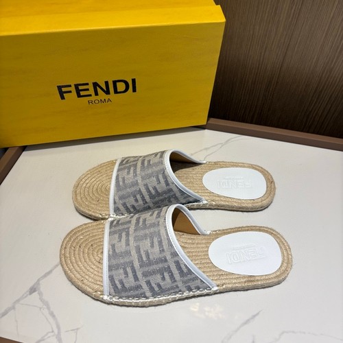 フェンディ 靴