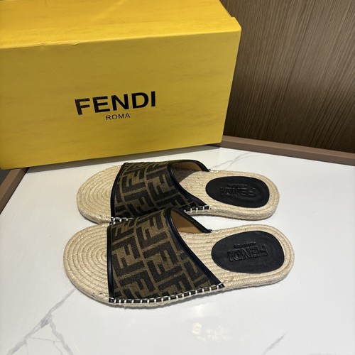フェンディ 靴