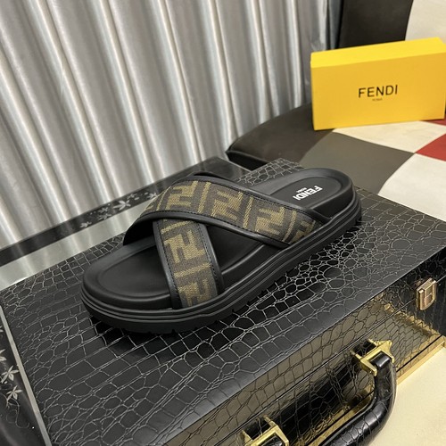 フェンディ 靴