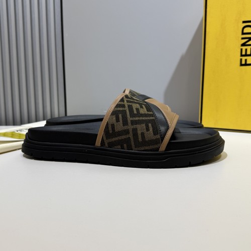 フェンディ 靴