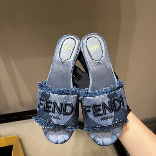 フェンディ 靴