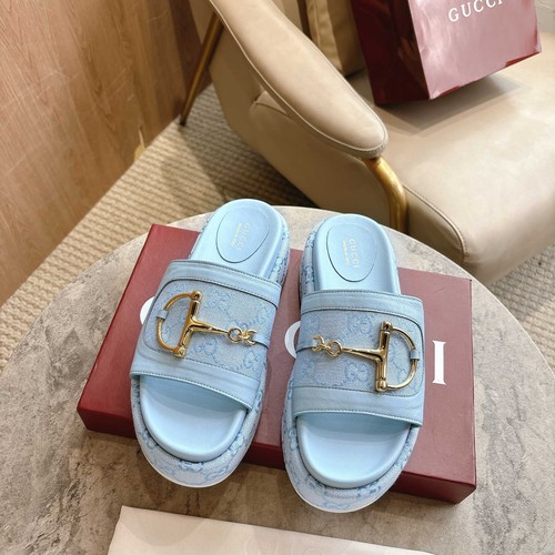 グッチ スリッパ
