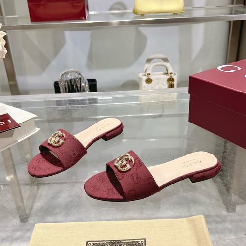 グッチ スリッパ