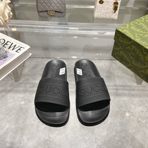 グッチ スリッパ