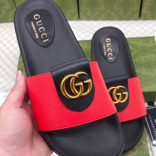 グッチ スリッパ