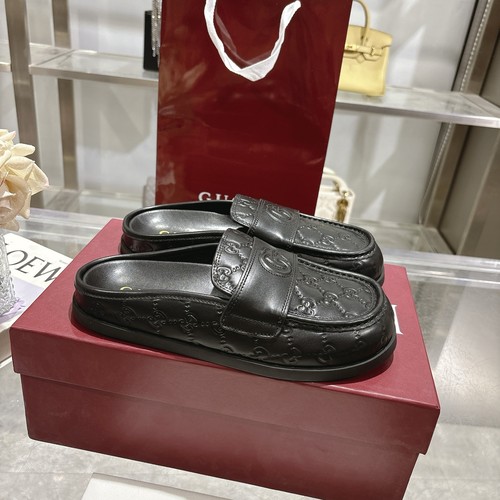 グッチ スリッパ