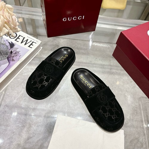 グッチ スリッパ