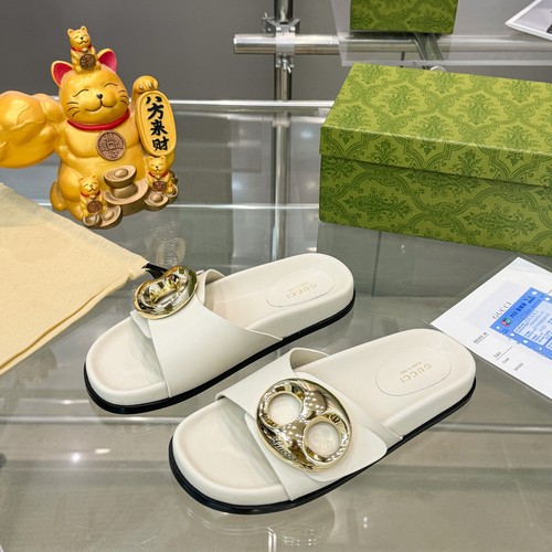 グッチ スリッパ