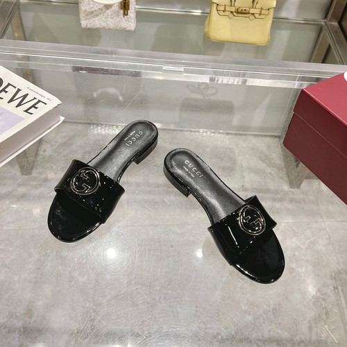 グッチ スリッパ