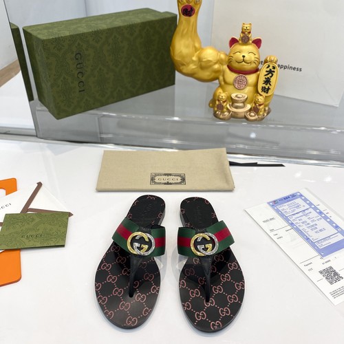 グッチ スリッパ