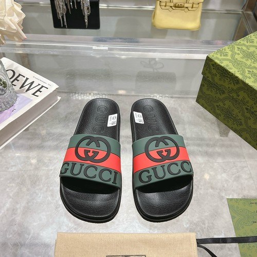 グッチ スリッパ