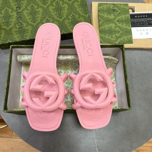 グッチ スリッパ