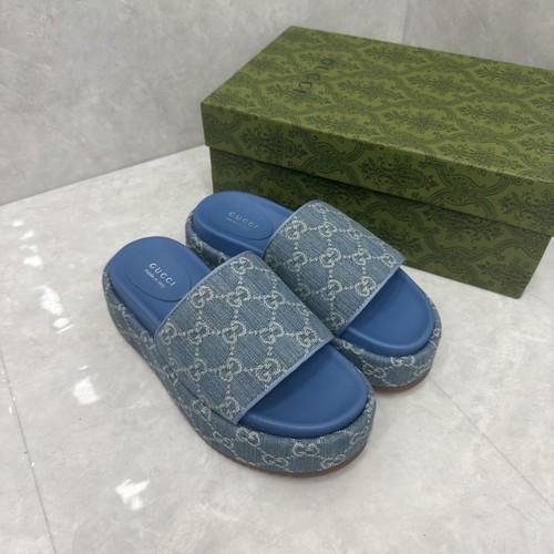 グッチ スリッパ