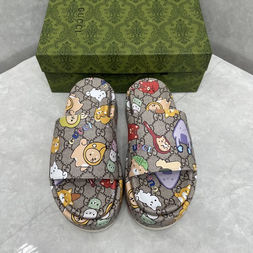 グッチ スリッパ